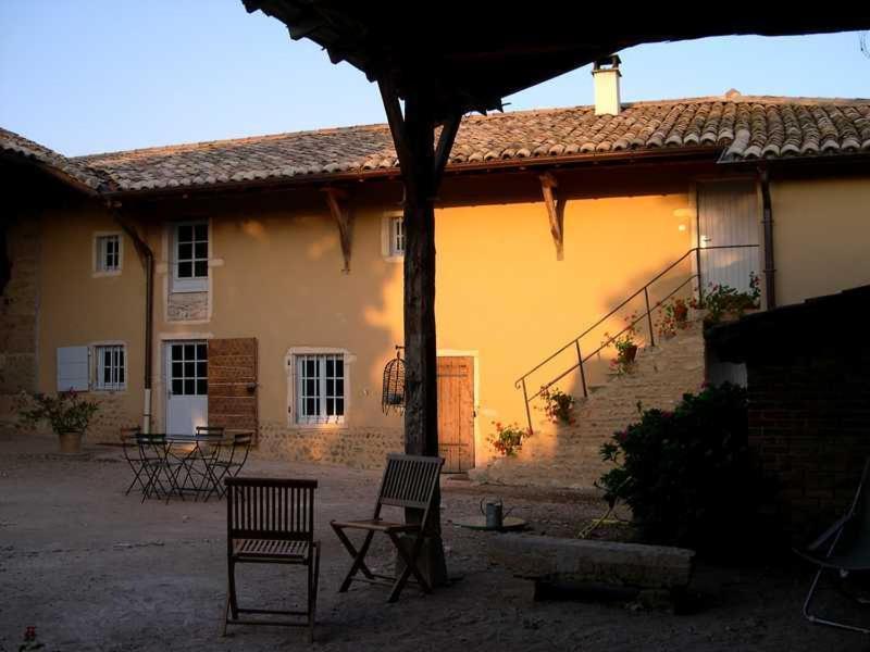 ホテル Bed & Breakfast - Maison De Marie Messimy-sur-Saone エクステリア 写真